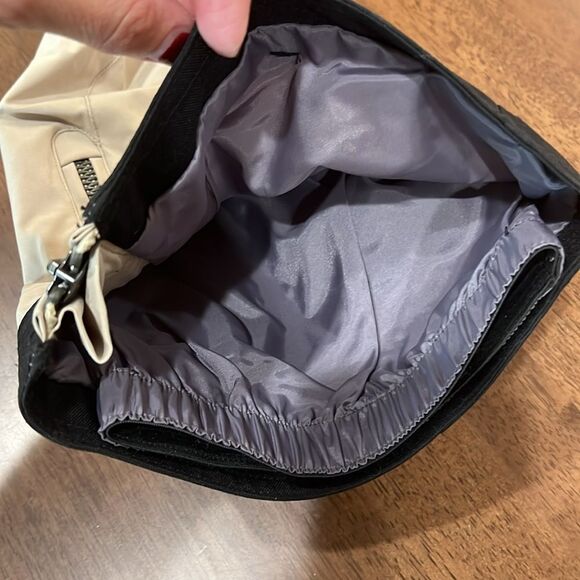 NWT Obermeyer Birmingham Insulated Ski Pants Beige Waterproof Snow Size 10 - Picture 9 of 10